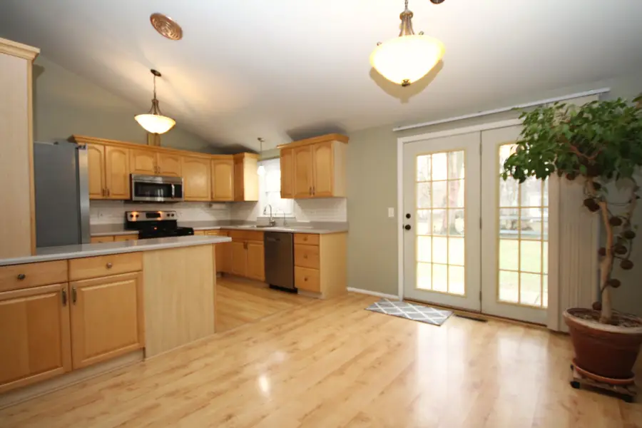 629 Southland Avenue, Portage, MI 49024 - Image #3