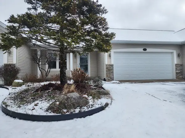 6920 Windwater Court, Norton Shores, MI 49444