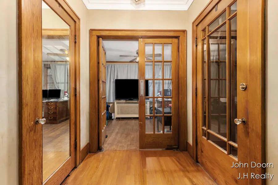 331 Aurora Street Se, Grand Rapids, MI 49507 - Image #3