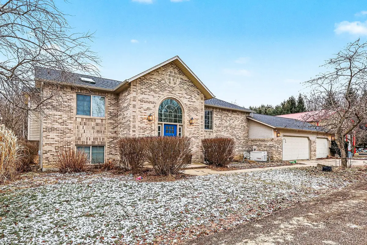 5186 Windsor Highway, Potterville, MI 48876 - Image #1