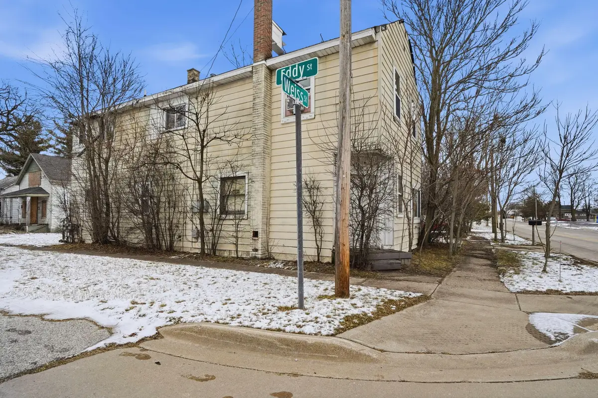 346 Weiss Street, Saginaw, MI 48604 - Image #1