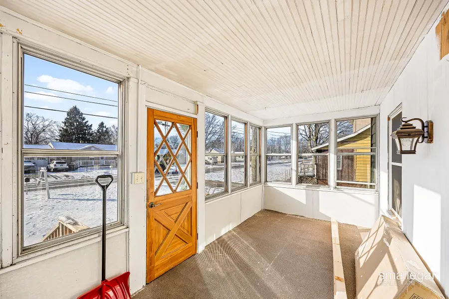2040 Lawnel Avenue, Muskegon, MI 49441 - Image #3