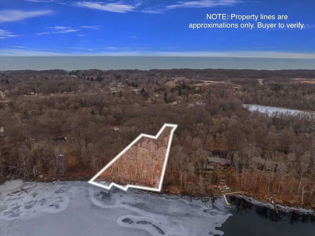 6211 Lakewood Pointe Drive, Coloma, MI 49038 - #1