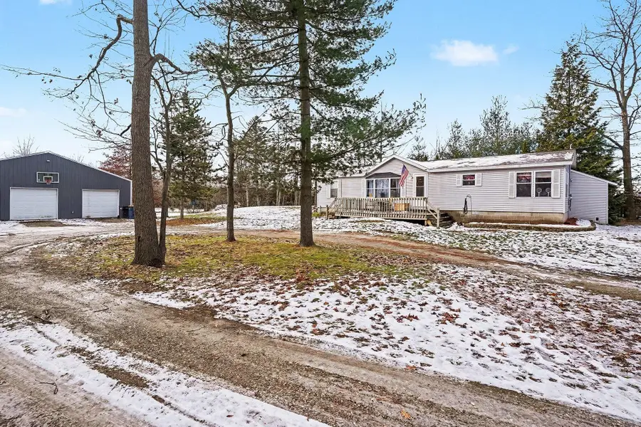 11262 Pierce Street, West Olive, MI 49460 - Image #3