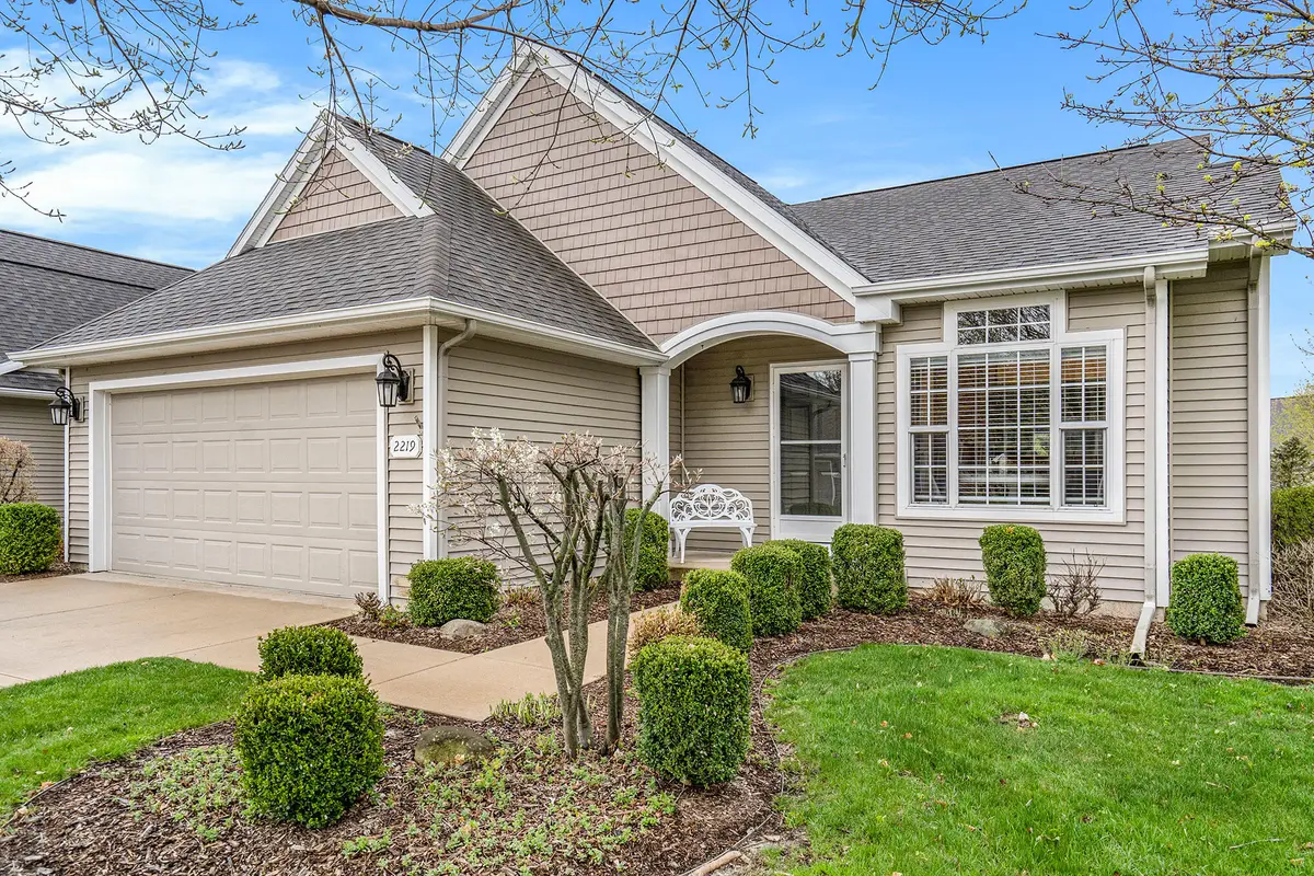 2219 Gray Oak Cove #37, Portage, MI 49024 - Image #1