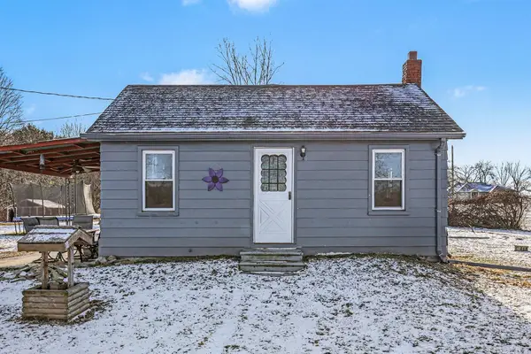 1124 E Fitchburg Road, Stockbridge, MI 49285