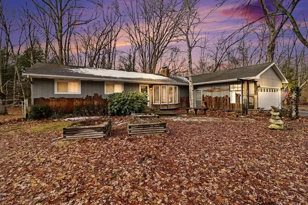 6595 Zellar Road, Whitehall, MI 49461