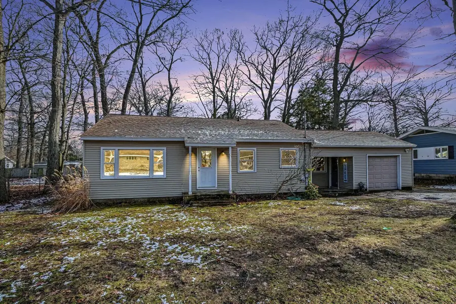 1504 Sunview Street, Muskegon, MI 49445 - Image #2