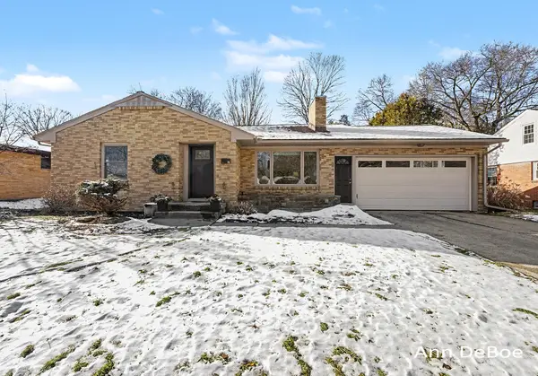 75 Oswego Street Nw, Grand Rapids, MI 49504