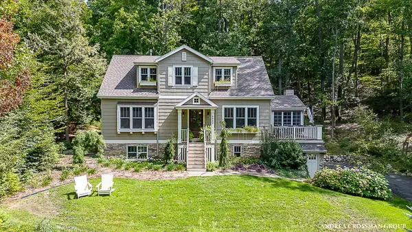 8863 Lakeshore Drive, West Olive, MI 49460