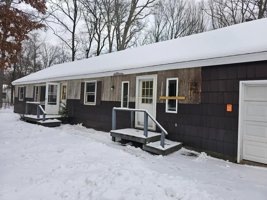 1560 S Brooks Road S, Muskegon, MI 49442 - Image #2