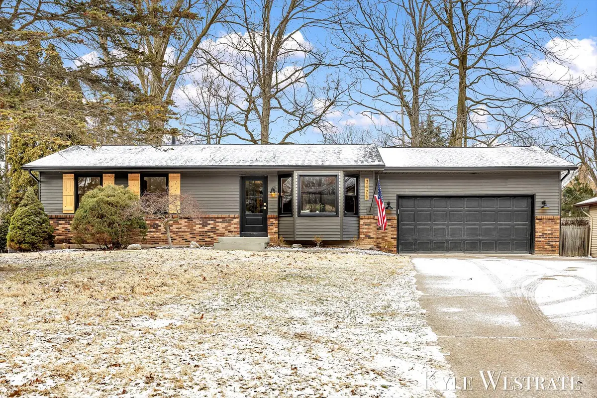 3425 Cascade Road Se, Grand Rapids, MI 49546 - Image #1