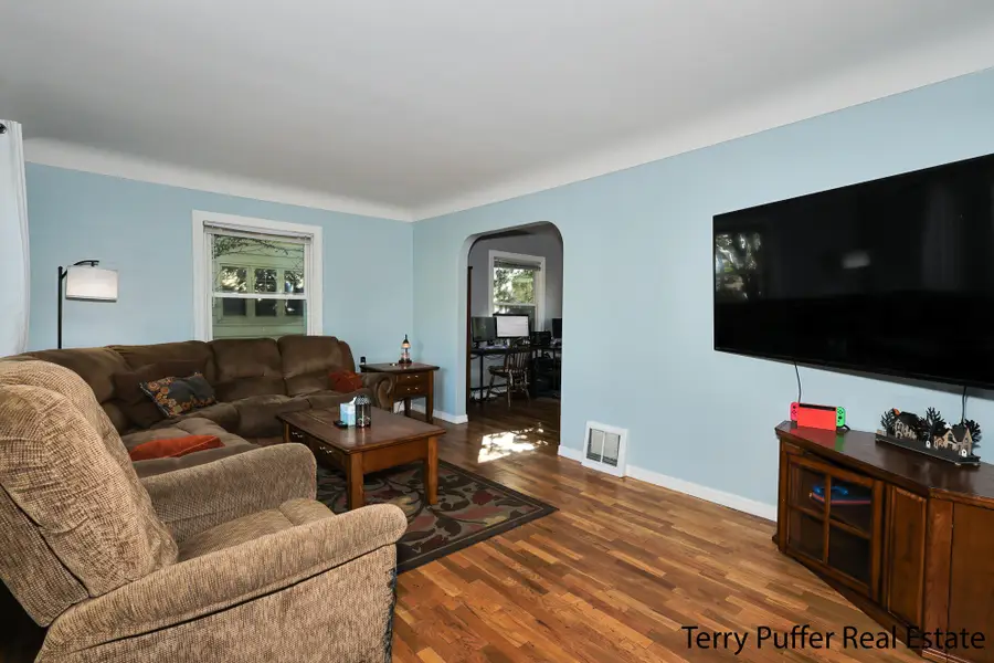 1006 Merritt Street Se, Grand Rapids, MI 49507 - Image #3