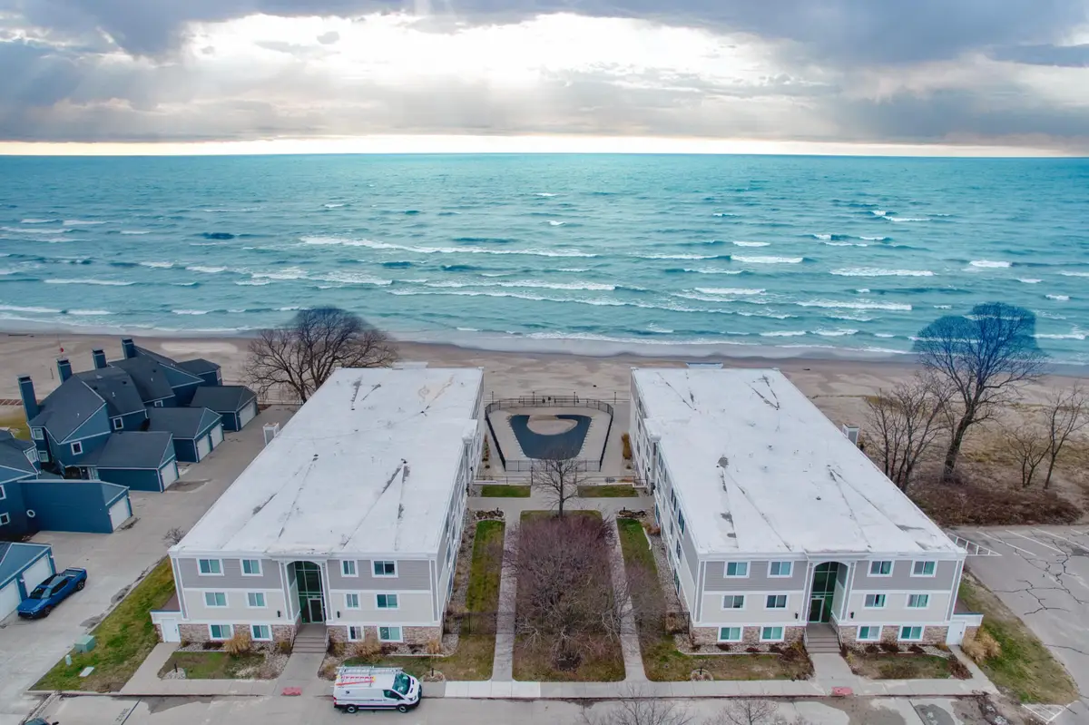 225 N Shore Drive #001, South Haven, MI 49090 - Image #1