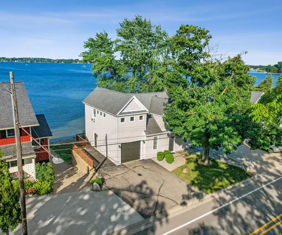 9638 Main Street, Whitmore Lake, MI 48189 - Image #2