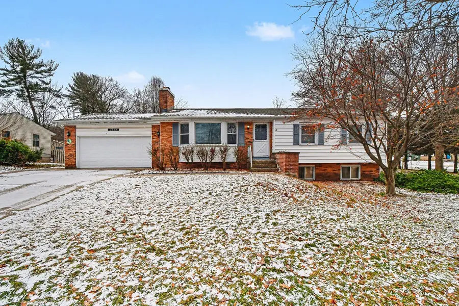 5560 Greenboro Drive Se, Grand Rapids, MI 49508 - Image #2