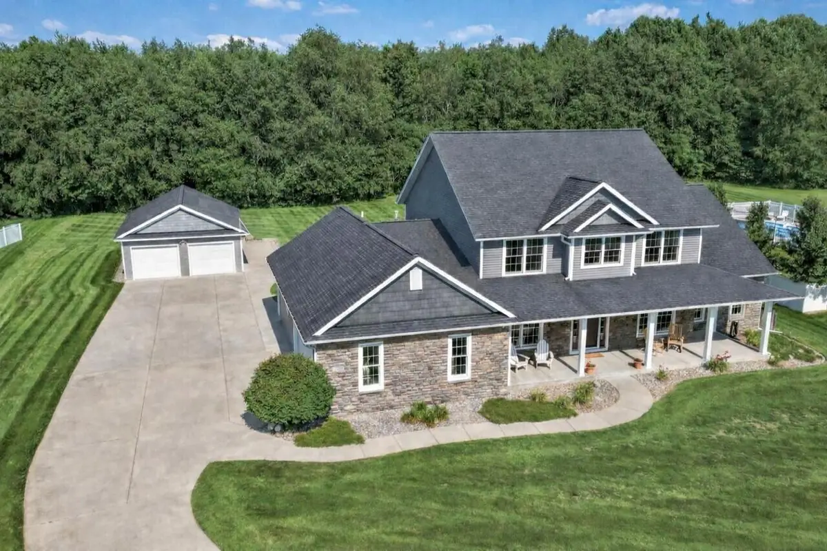 3700 Oakharbor Street, Kalamazoo, MI 49009 - #1