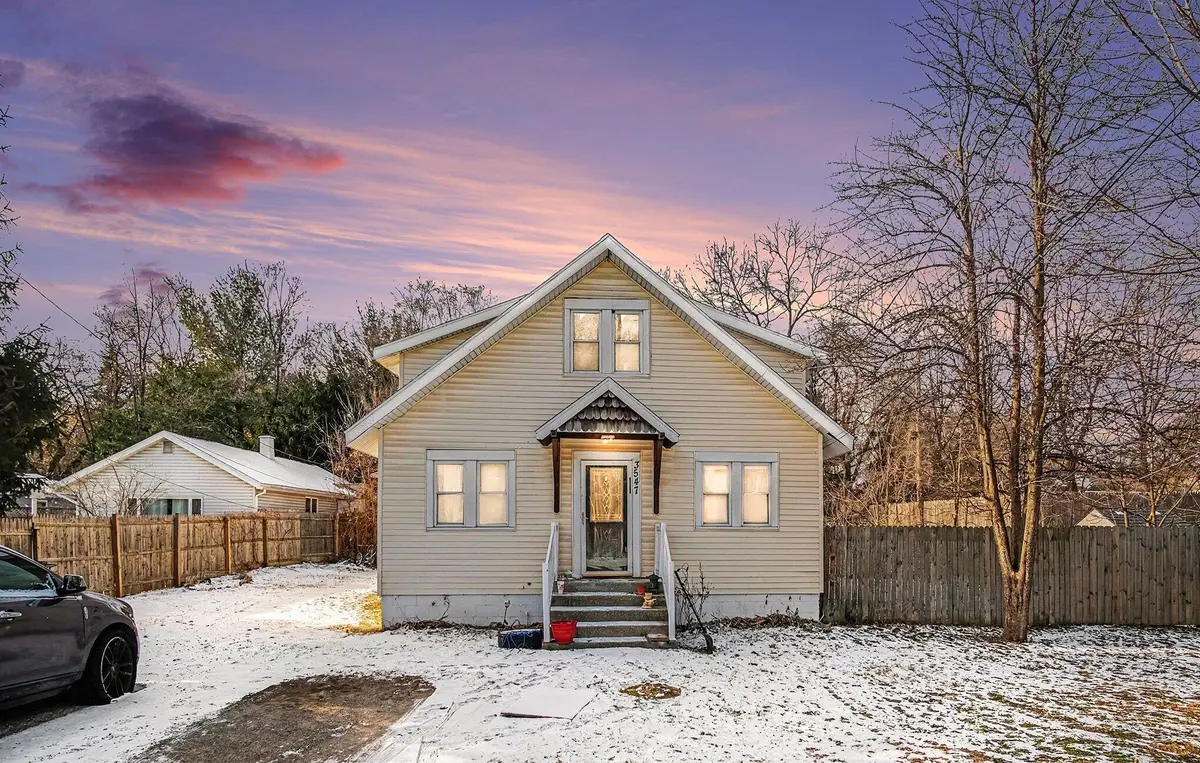3547 Carlton Avenue Ne, Grand Rapids, MI 49525 - Image #1
