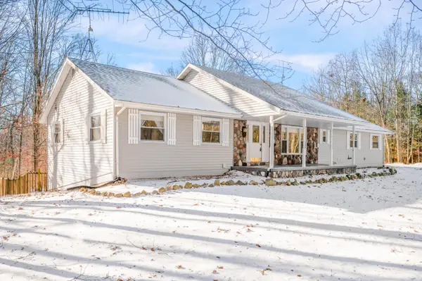 3285 Mineral Springs Trail, Mount Pleasant, MI 48858
