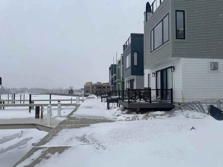 258 Viridian Shores Drive #8, Muskegon, MI 49440 - Image #3