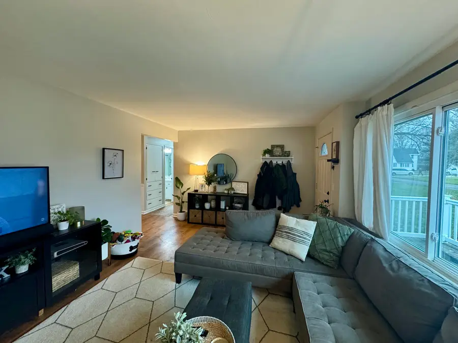 4041 Lester Drive Ne, Grand Rapids, MI 49525 - Image #2