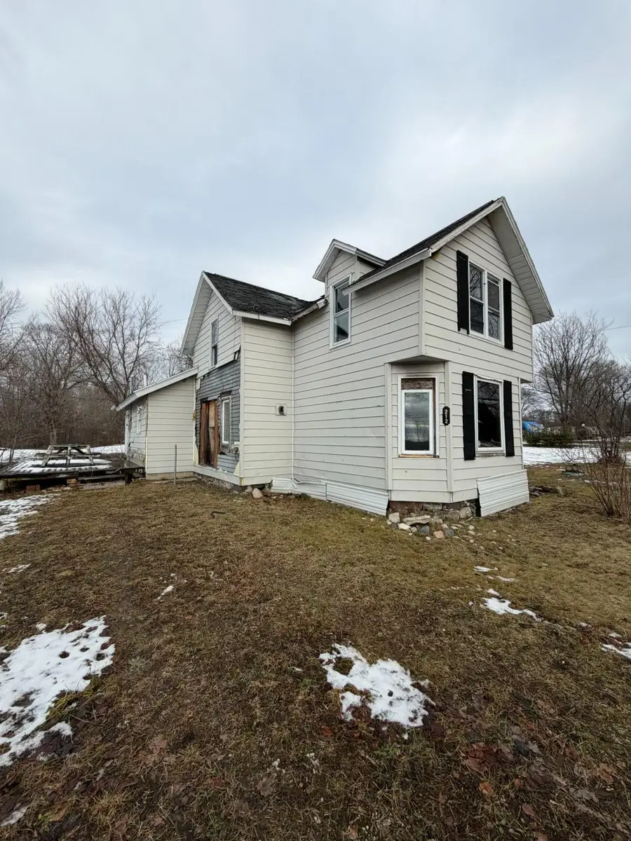 212 W Michigan Street, Walkerville, MI 49459 - Image #2