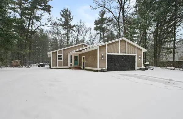 2716 E River Road, Twin Lake, MI 49457