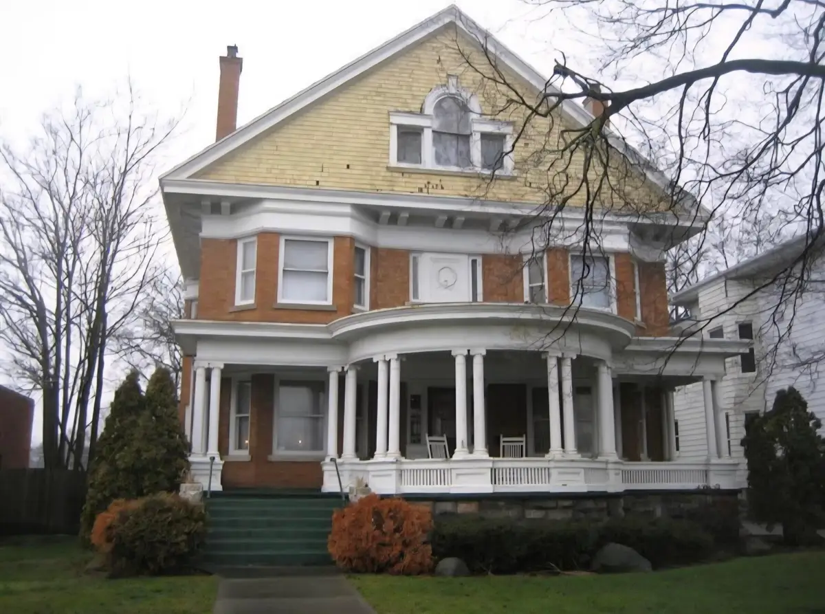 161 NE Capital Avenue Ne, Battle Creek, MI 49017 - Image #1