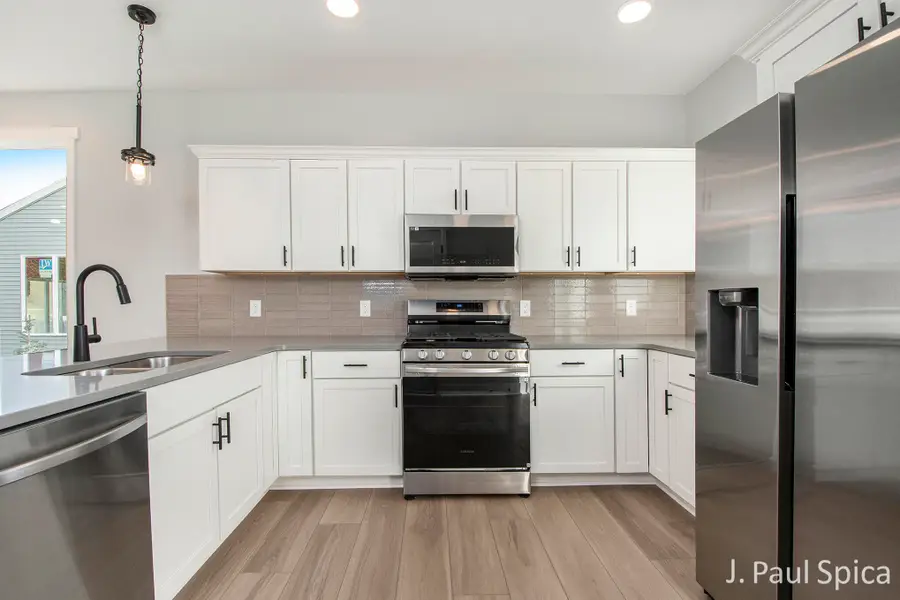 1215 Madera Court Sw, Byron Center, MI 49315 - #3