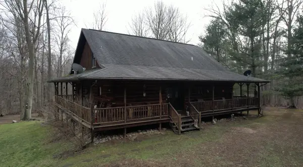 1254 Burbank Road, Quincy, MI 49082