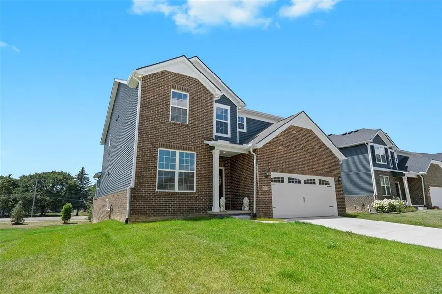 2882 Trillium Hills Drive, Commerce Township, MI 48382 - Image #2