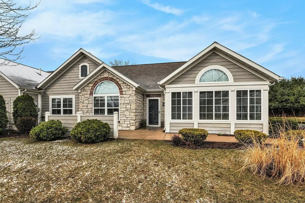 2923 Villa Lane, Benton Harbor, MI 49022 - Image #1