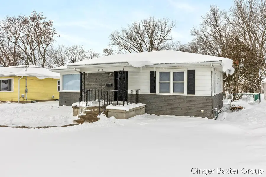 2043 Melvin Street Sw, Wyoming, MI 49519 - Image #2