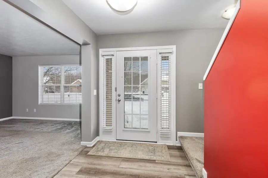 872 Sunrise Lane Nw, Grand Rapids, MI 49534 - Image #2