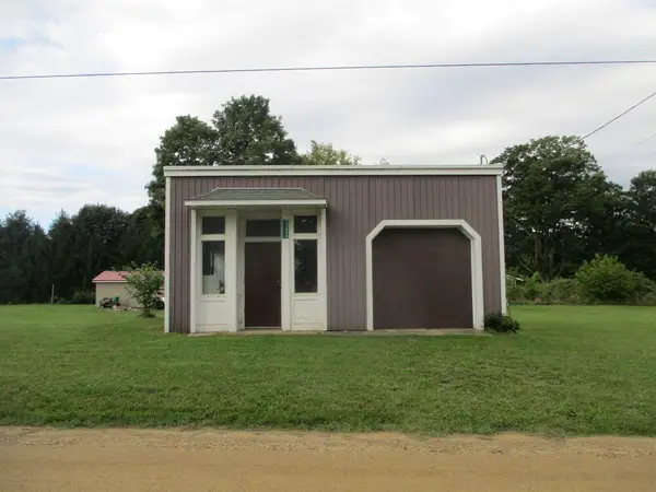 55694 Goff Lake Road, Marcellus, MI 49067