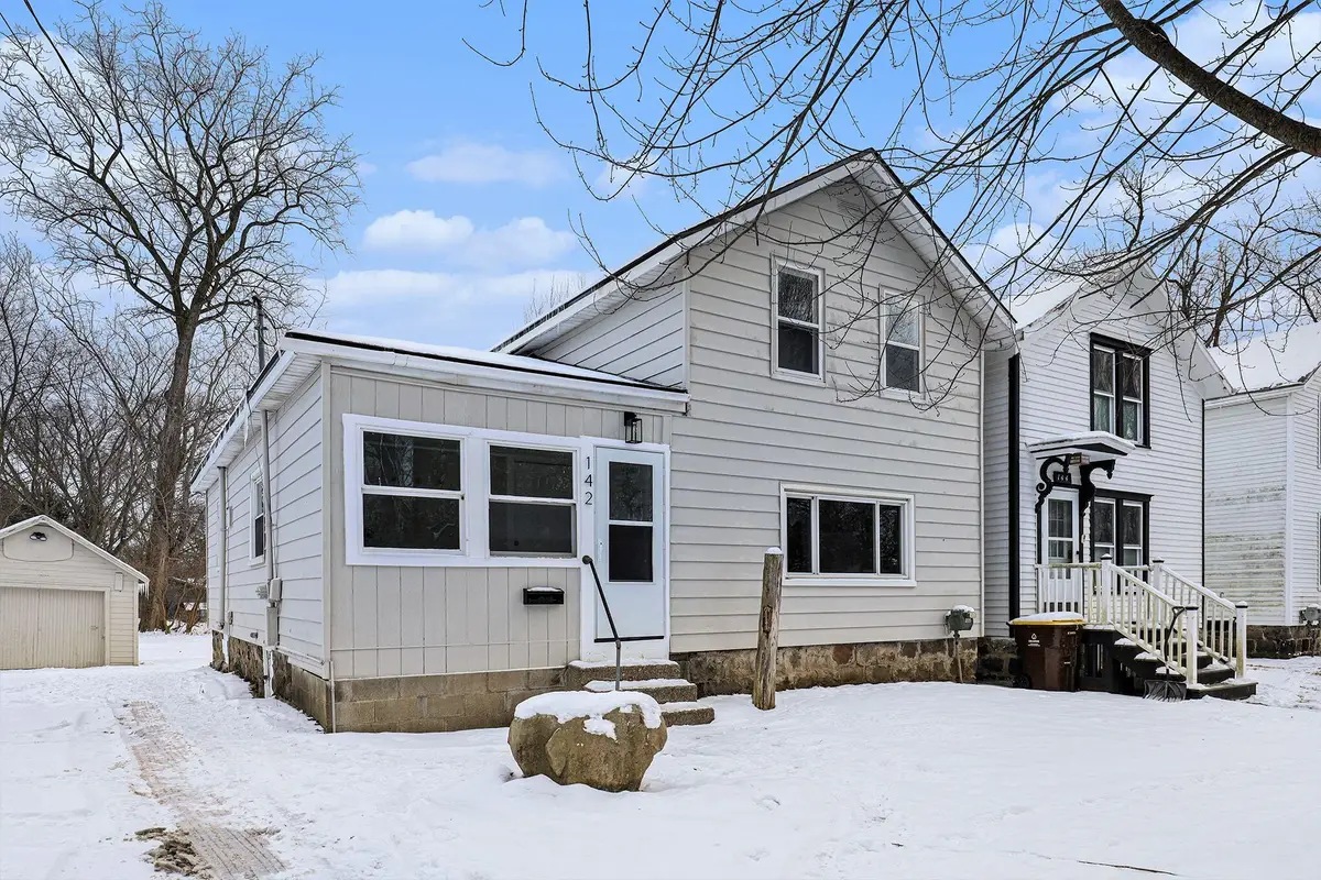 142 Mill Street, Ionia, MI 48846 - Image #1
