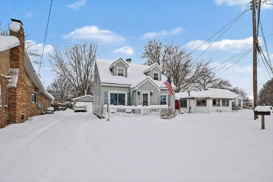 142 1st Avenue, Norton Shores, MI 49444 - Image #3