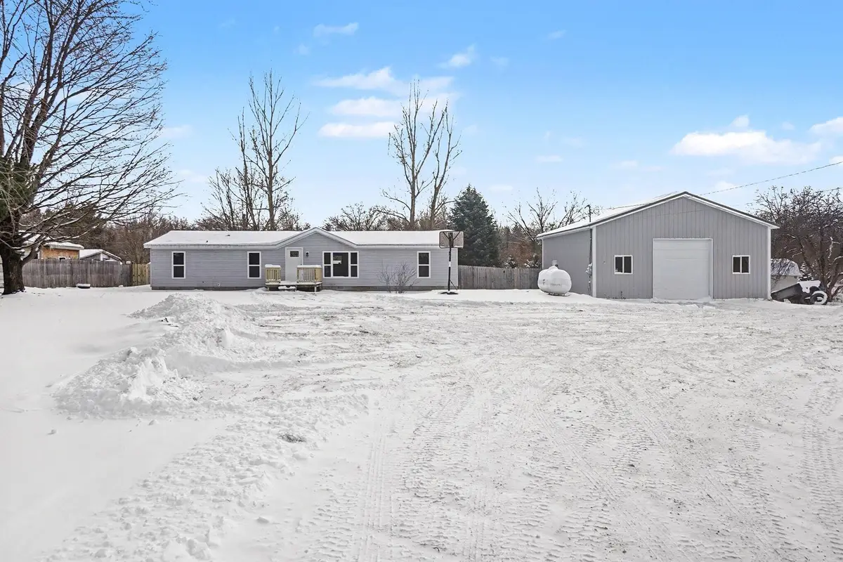 5900 E 36th Street, White Cloud, MI 49349 - Image #1