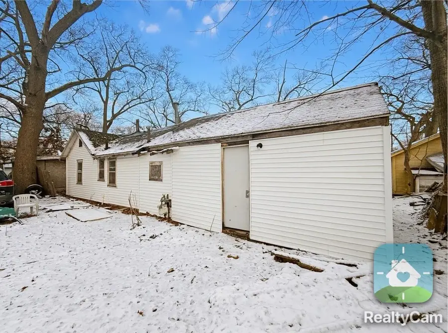 111 Rotterdam Avenue, Muskegon, MI 49444 - Image #2