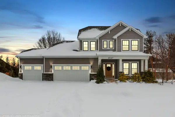 4047 Fox Woods Road, St. Joseph, MI 49085