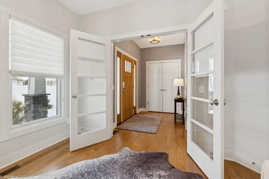 4047 Fox Woods Road, Saint Joseph, MI 49085 - Image #3