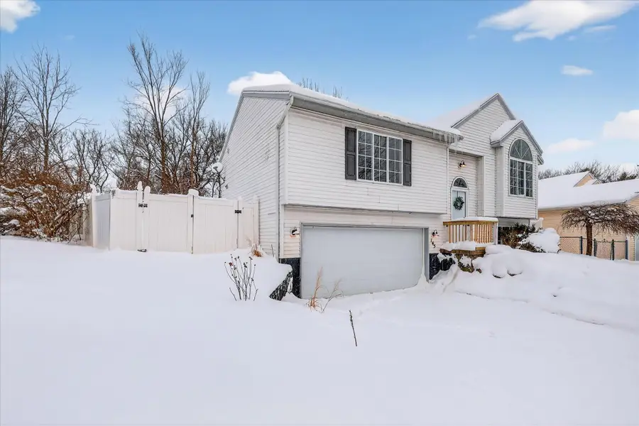 145 Rollingwood Drive, Rockford, MI 49341 - Image #2
