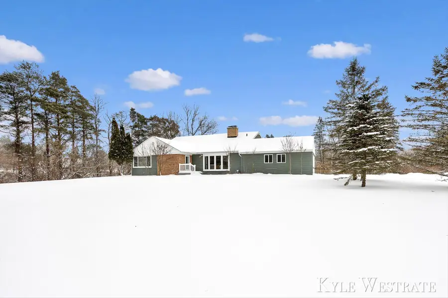 1122 W Green Street, Hastings, MI 49058 - Image #3