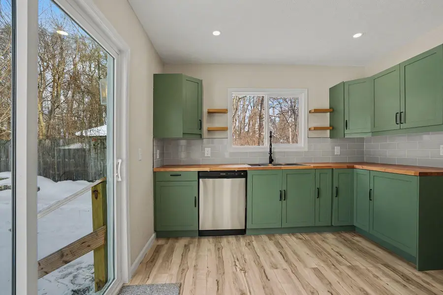 317 E Bertrand Road, Niles, MI 49120 - Image #3