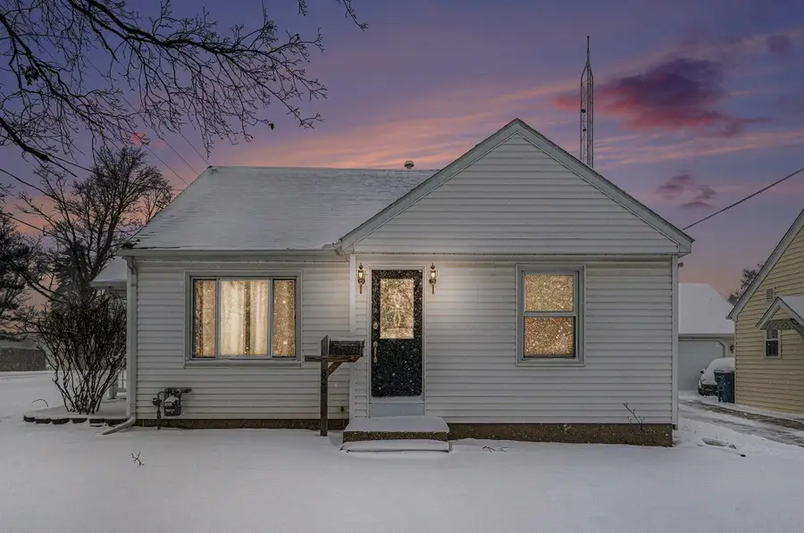 328 Buchanan Avenue, Kalamazoo, MI 49001 - Image #2
