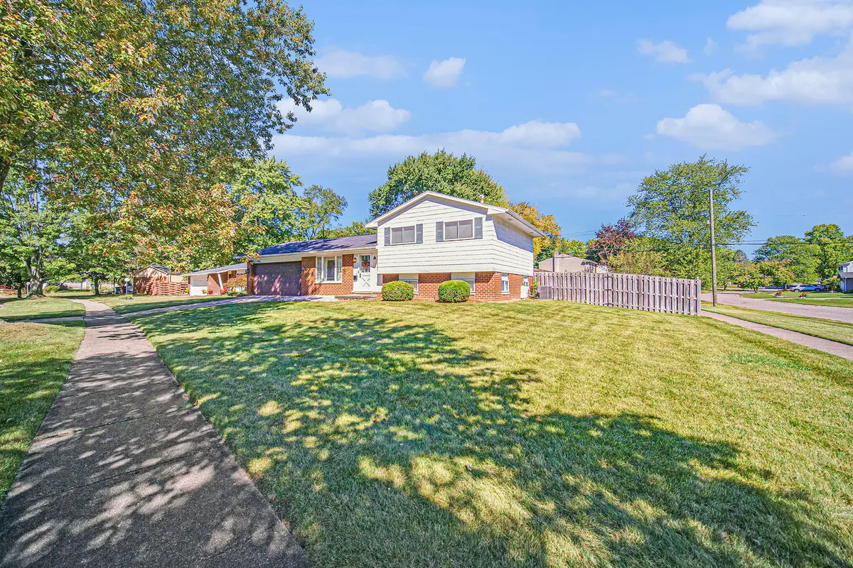 8843 Nottingham Drive, Ypsilanti, MI 48198 - Image #1