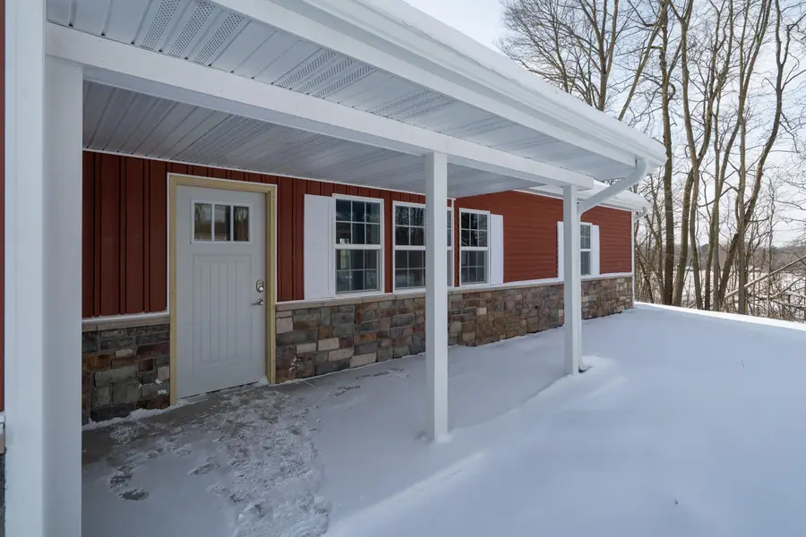 2824 E B Avenue, Plainwell, MI 49080 - #2
