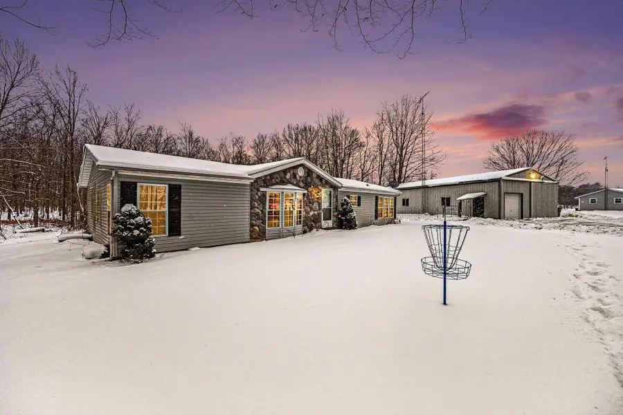 12251 Flowerfield Road, Marcellus, MI 49067 - Image #2