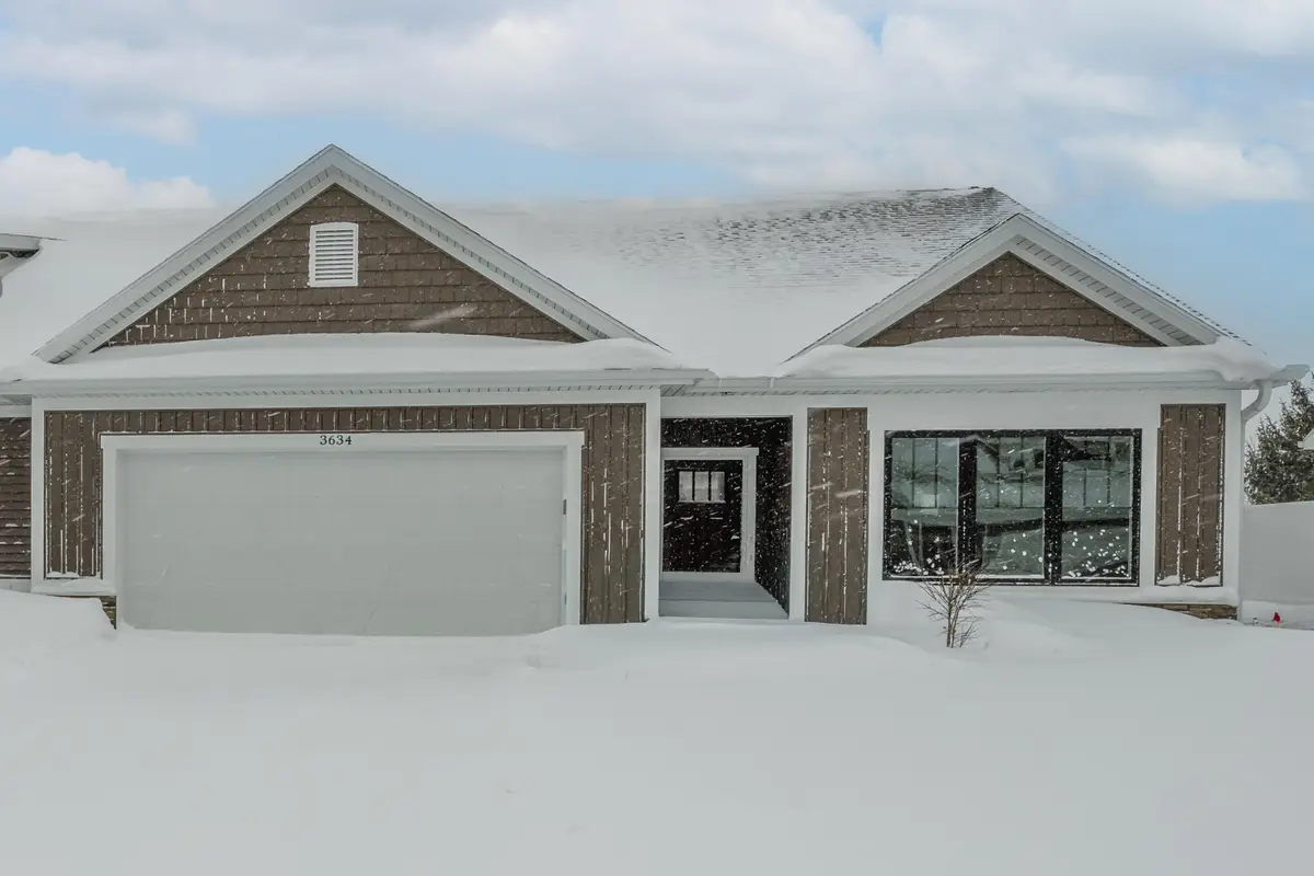 3634 Katherine Lane #3, Saint Joseph, MI 49085 - Image #1