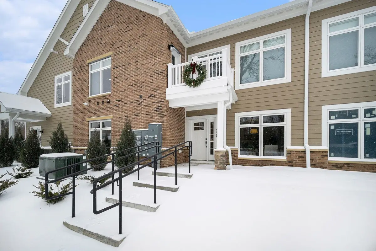 635 Woodland Drive, Dexter, MI 48130 - Image #1